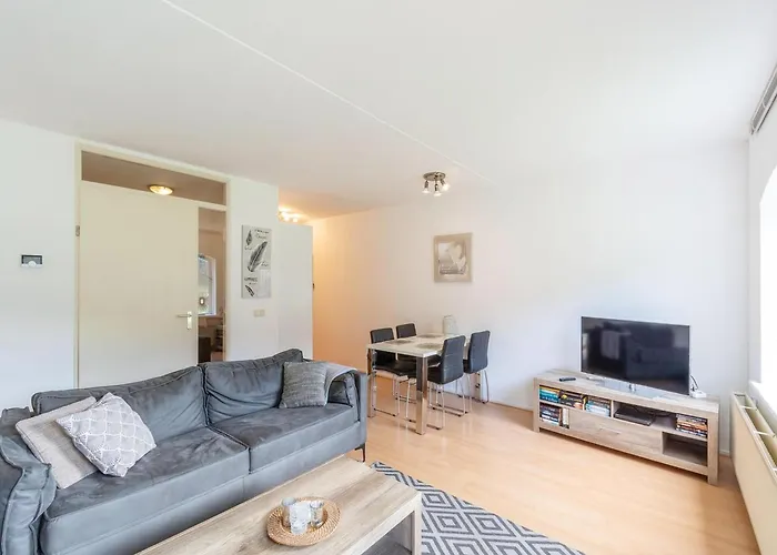 Appartement In Julianadorp Aan Zee With Terrace De Zandloper